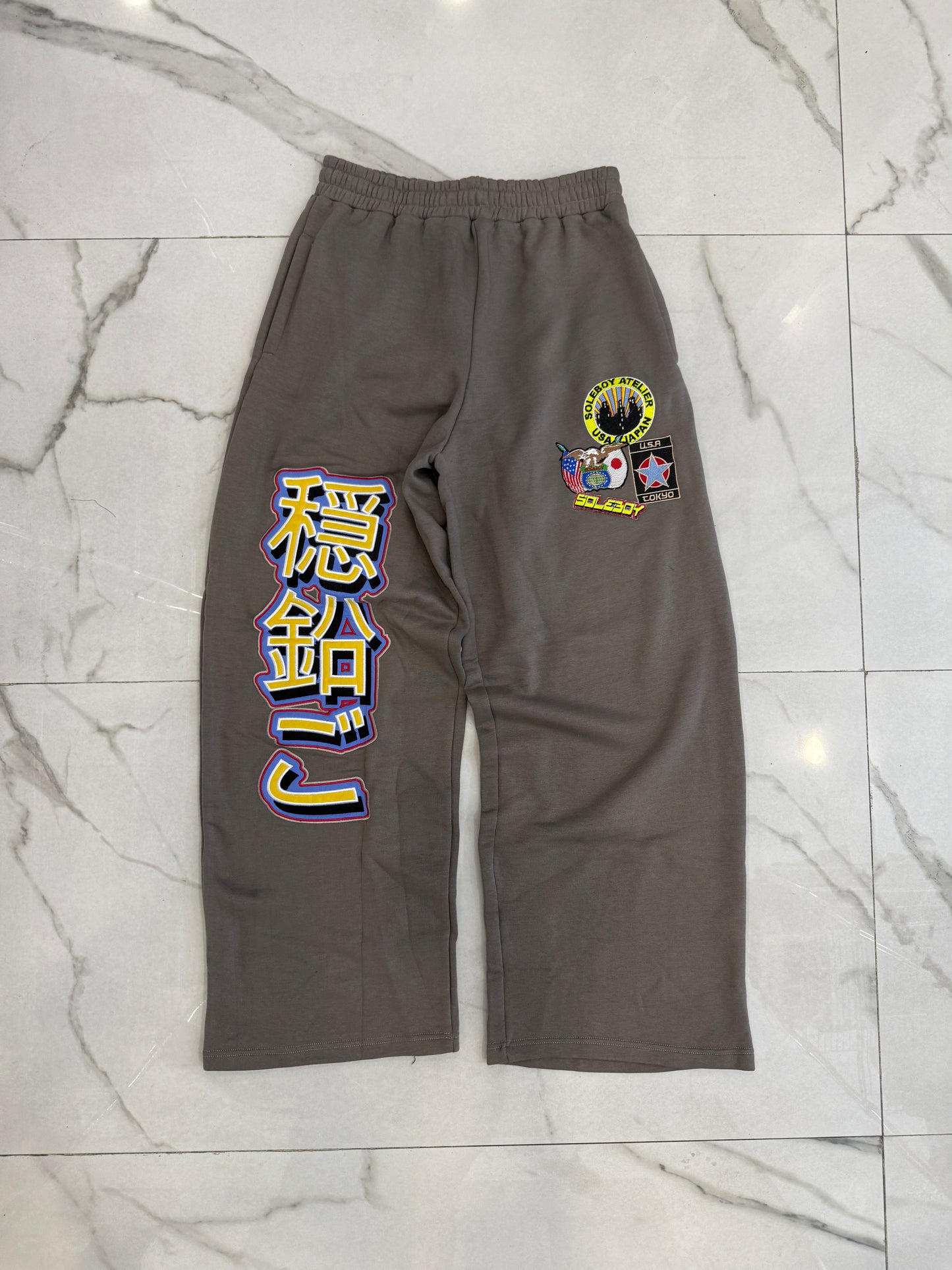 TOKYO SWEAT GREY)